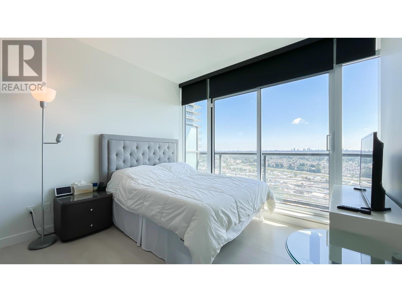 3111 4720 LOUGHEED HIGHWAY