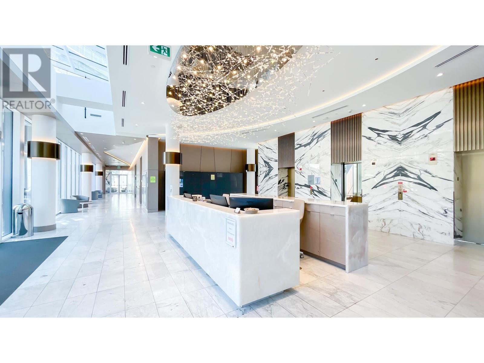 3111 4720 LOUGHEED HIGHWAY