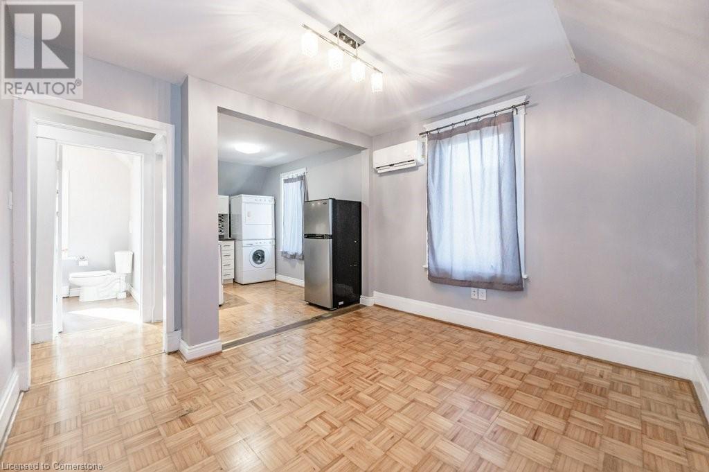 177 Weber Street E Unit# Upper, Kitchener, Ontario  N2H 1E3 - Photo 2 - 40671660