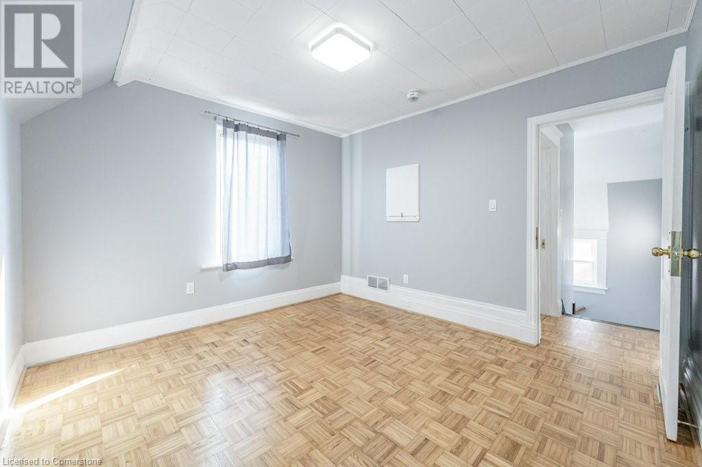 177 Weber Street E Unit# Upper, Kitchener, Ontario  N2H 1E3 - Photo 6 - 40671660