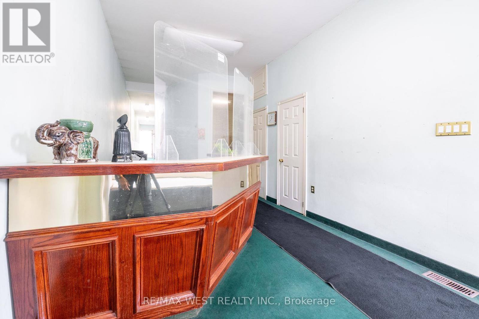 137 Ossington Avenue, Toronto (Trinity-Bellwoods), Ontario  M6J 2Z6 - Photo 6 - C10284961