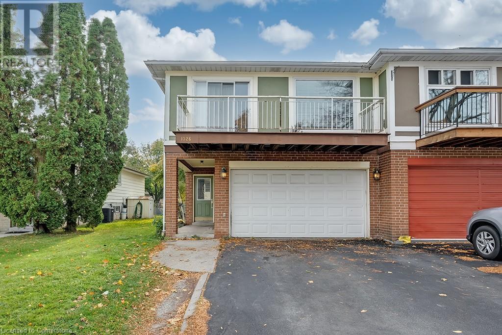 1326 Consort Crescent, Burlington, Ontario  L7M 1J7 - Photo 2 - 40672345