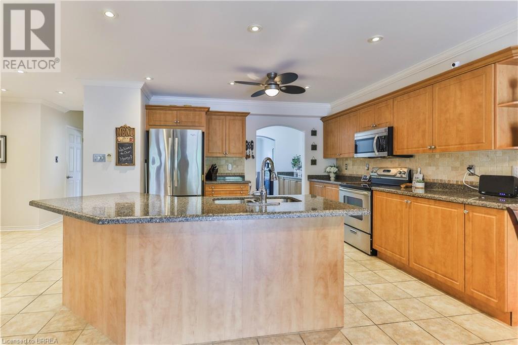 95 Blackburn Drive, Brantford, Ontario  N3T 6R3 - Photo 12 - 40672394