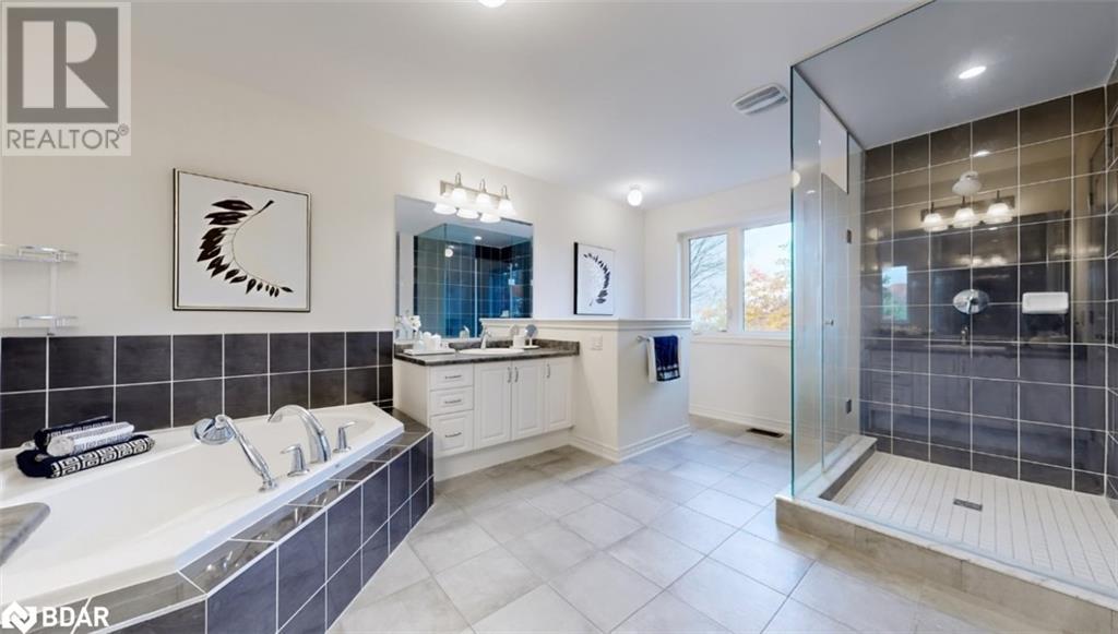 32 Forest Edge Crescent Crescent, Holland Landing, Ontario  L9N 0S6 - Photo 21 - 40672378