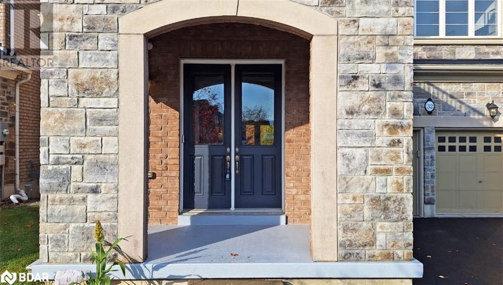 32 Forest Edge Crescent Crescent, Holland Landing, Ontario  L9N 0S6 - Photo 4 - 40672378