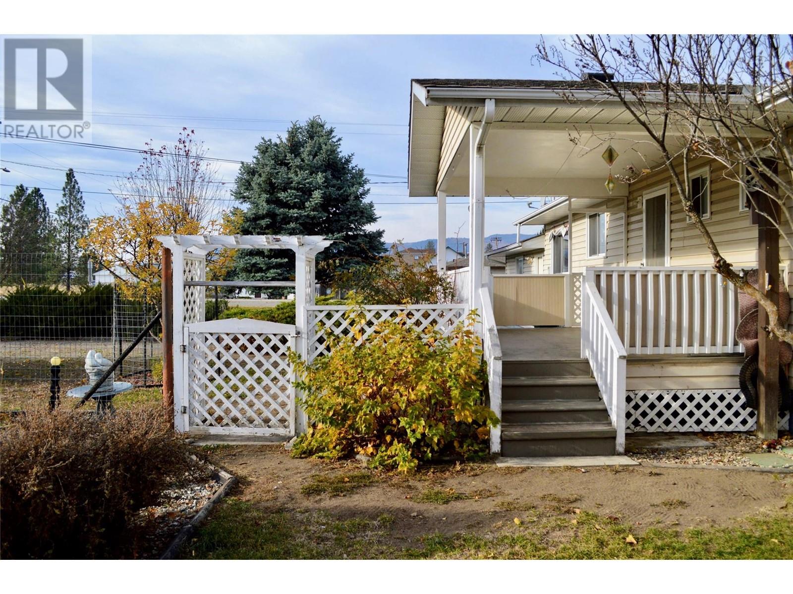 2480 75th Avenue, Grand Forks, British Columbia  V0H 1H2 - Photo 15 - 10327229