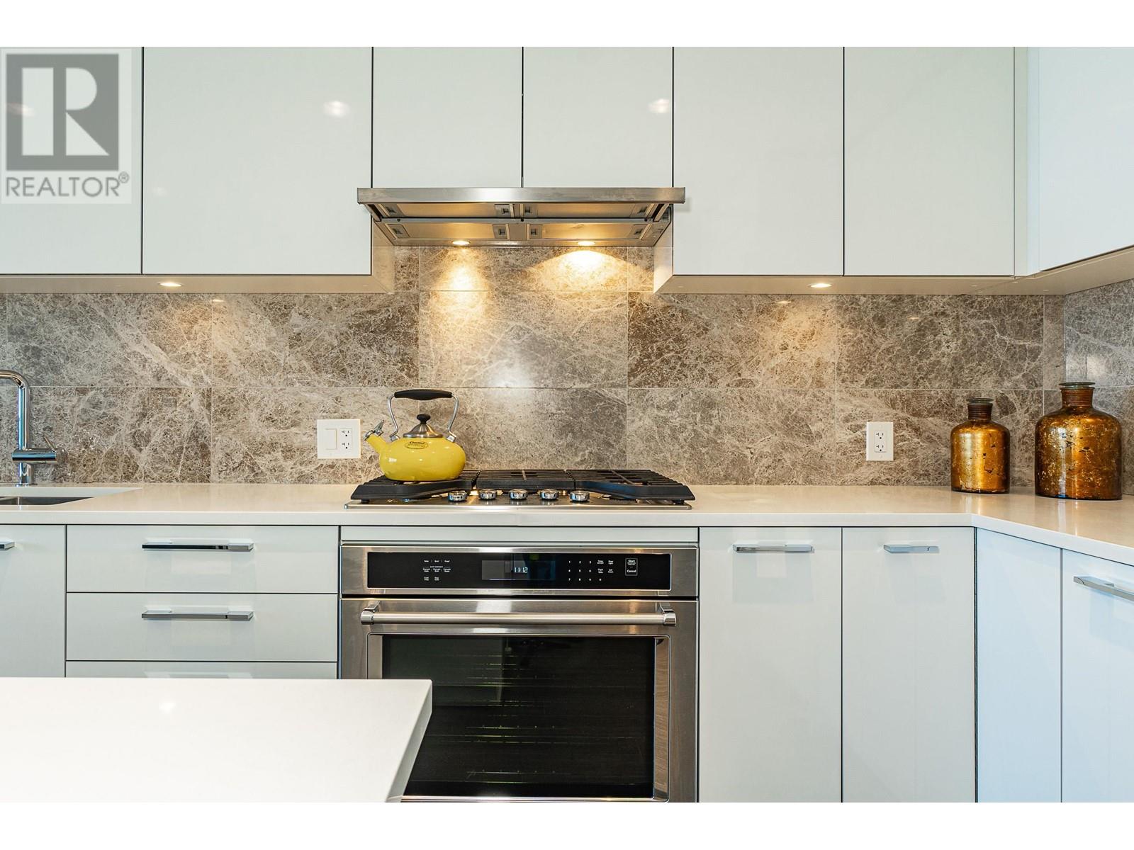 2207 6700 Dunblane Avenue, Burnaby, British Columbia  V5H 0J3 - Photo 9 - R2940928