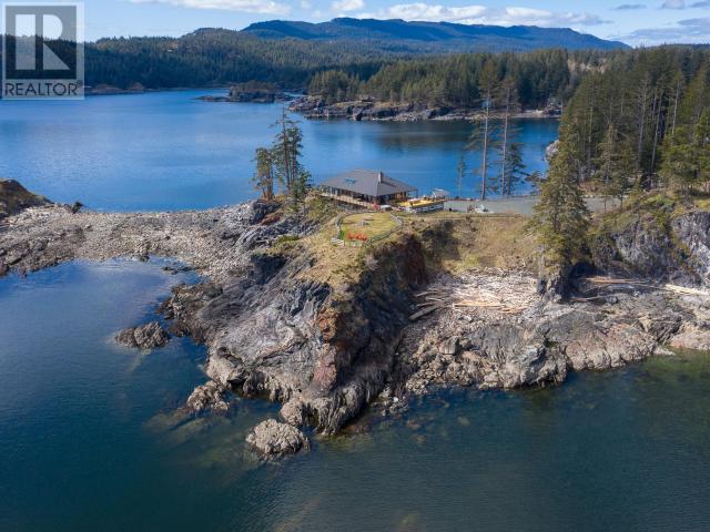 2011 Valdes Drive, Out Of Board Area, British Columbia  V7V 1J8 - Photo 3 - 18457