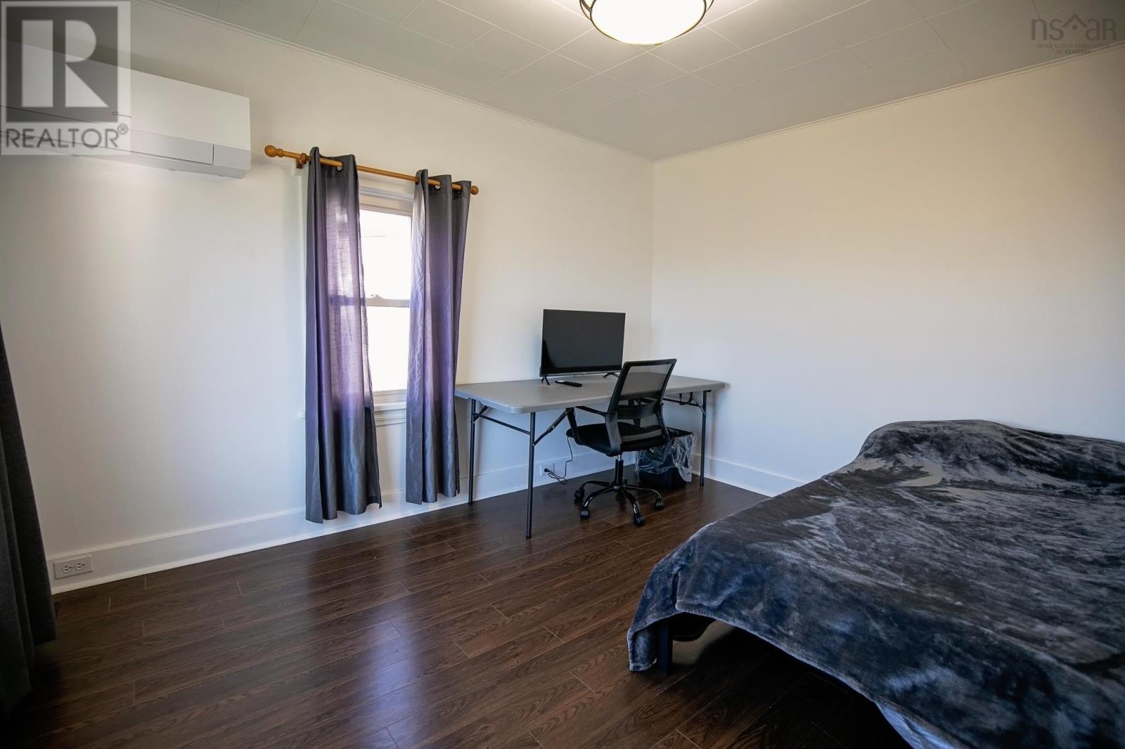 11 Lorne Street, Springhill, Nova Scotia  B0M 1X0 - Photo 13 - 202425851