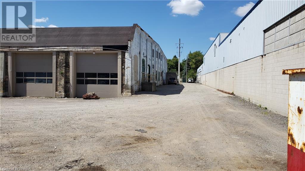 25 Campbell Street Unit# 10, Brantford, Ontario  N3R 1X8 - Photo 7 - 40667604