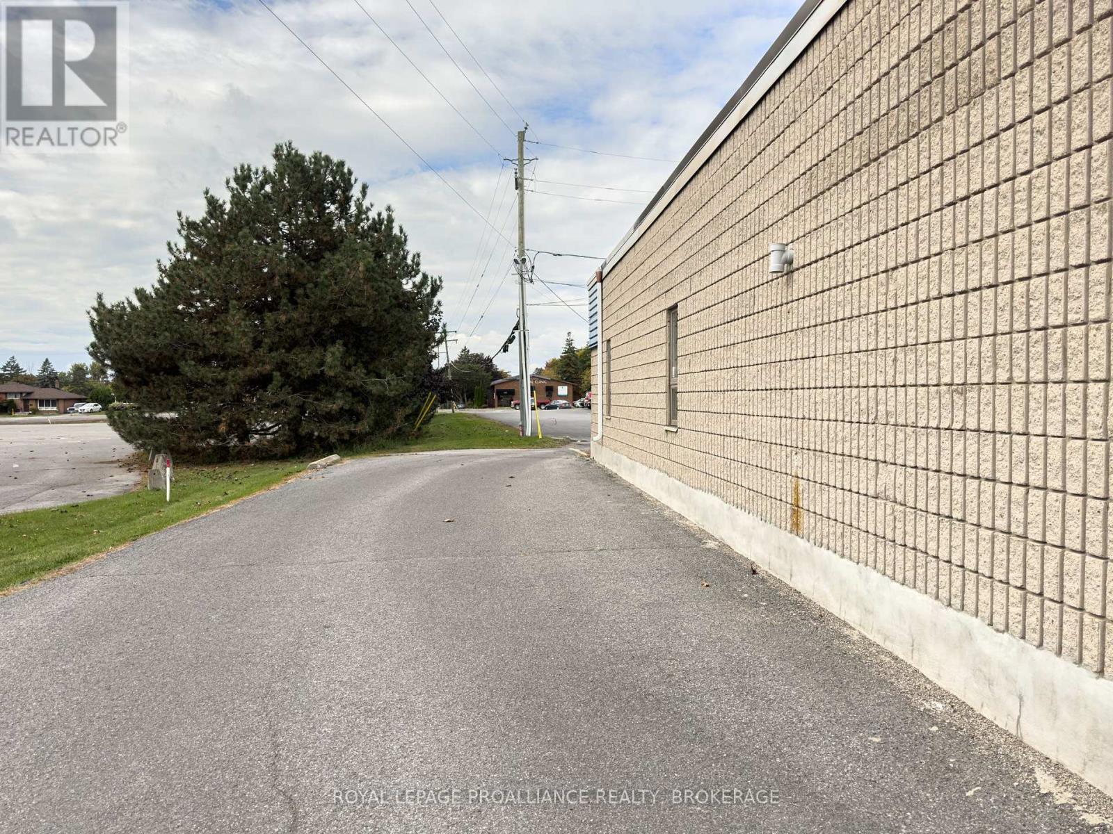 Unit #2 - 496 Days Road, Kingston, Ontario  K7M 4X2 - Photo 13 - X9392838