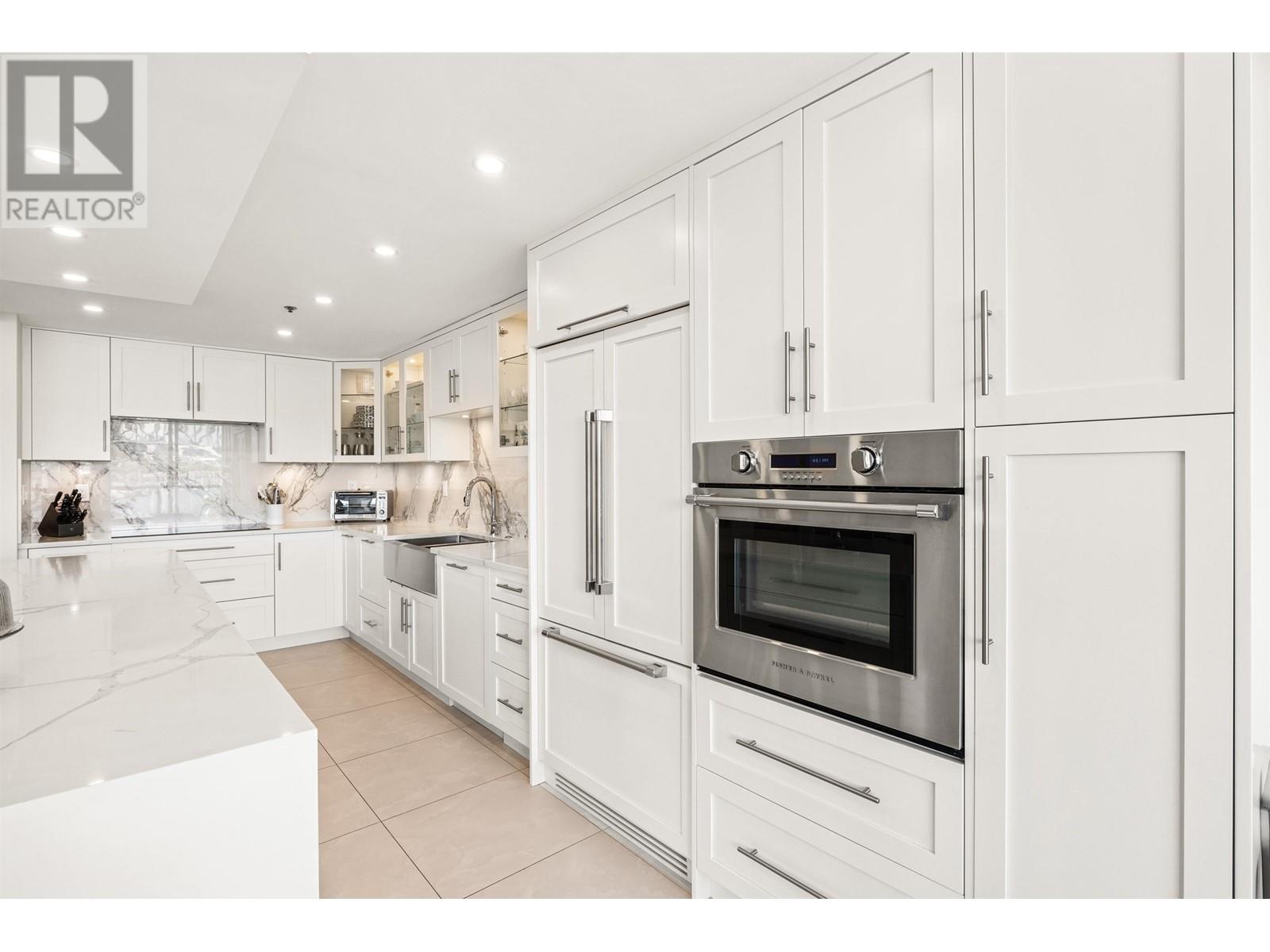 Listing Picture 11 of 40 : 402 1012 BEACH AVENUE, Vancouver / 溫哥華 - 魯藝地產 Yvonne Lu Group - MLS Medallion Club Member