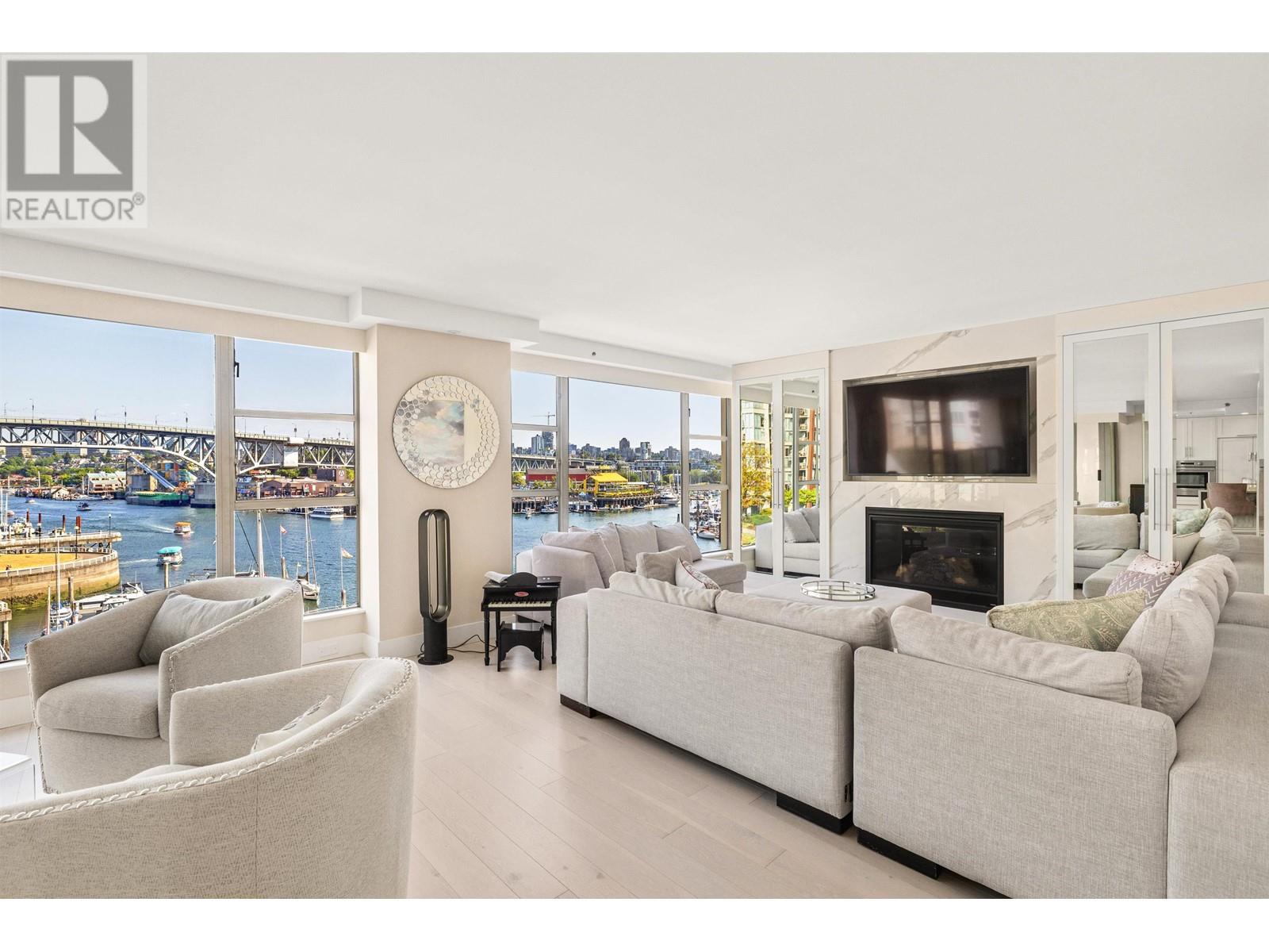 Listing Picture 20 of 40 : 402 1012 BEACH AVENUE, Vancouver / 溫哥華 - 魯藝地產 Yvonne Lu Group - MLS Medallion Club Member