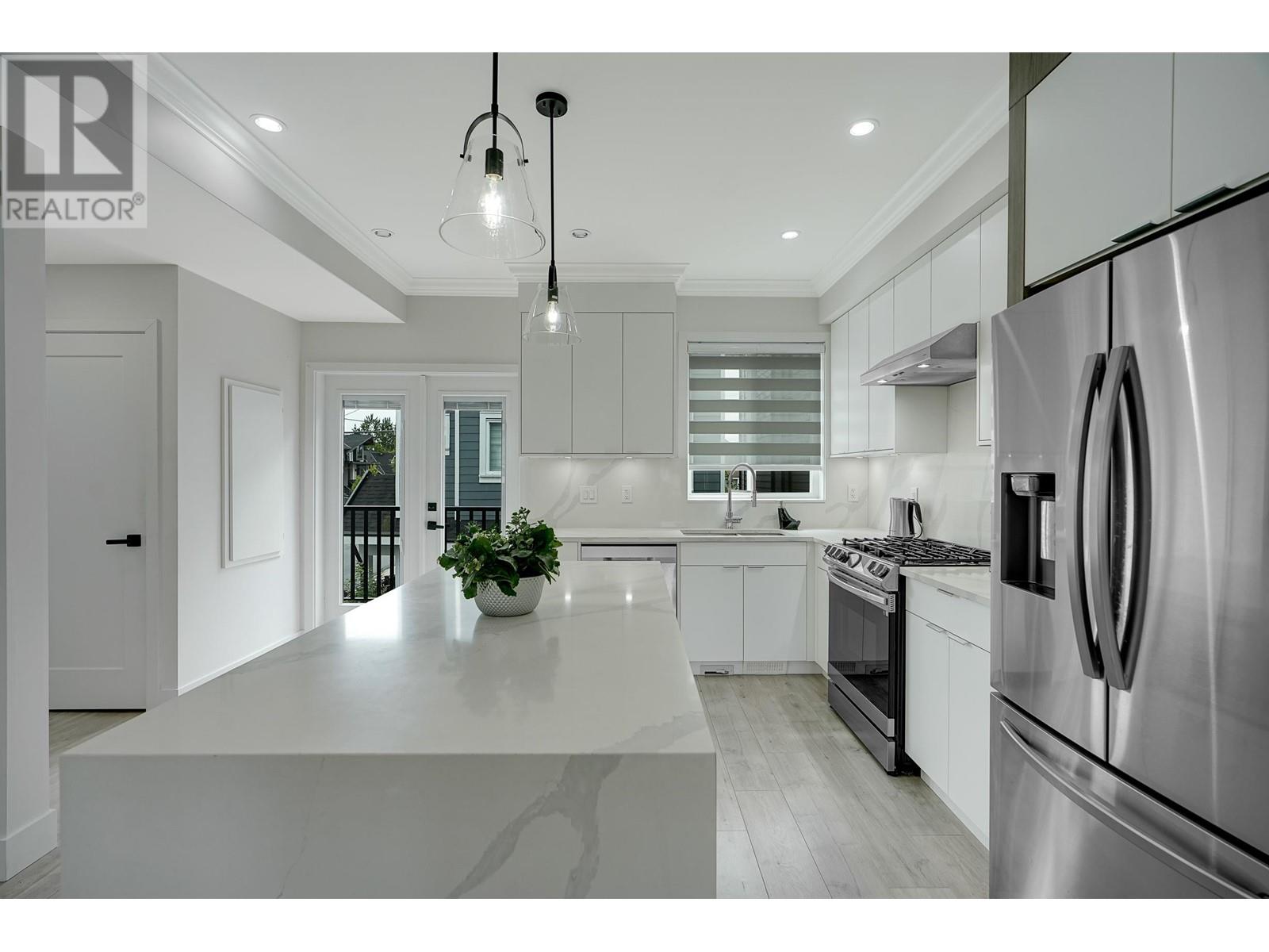 1 608 Ewen Avenue, New Westminster, British Columbia V5R 2S3 - Photo 12 - R2940503
