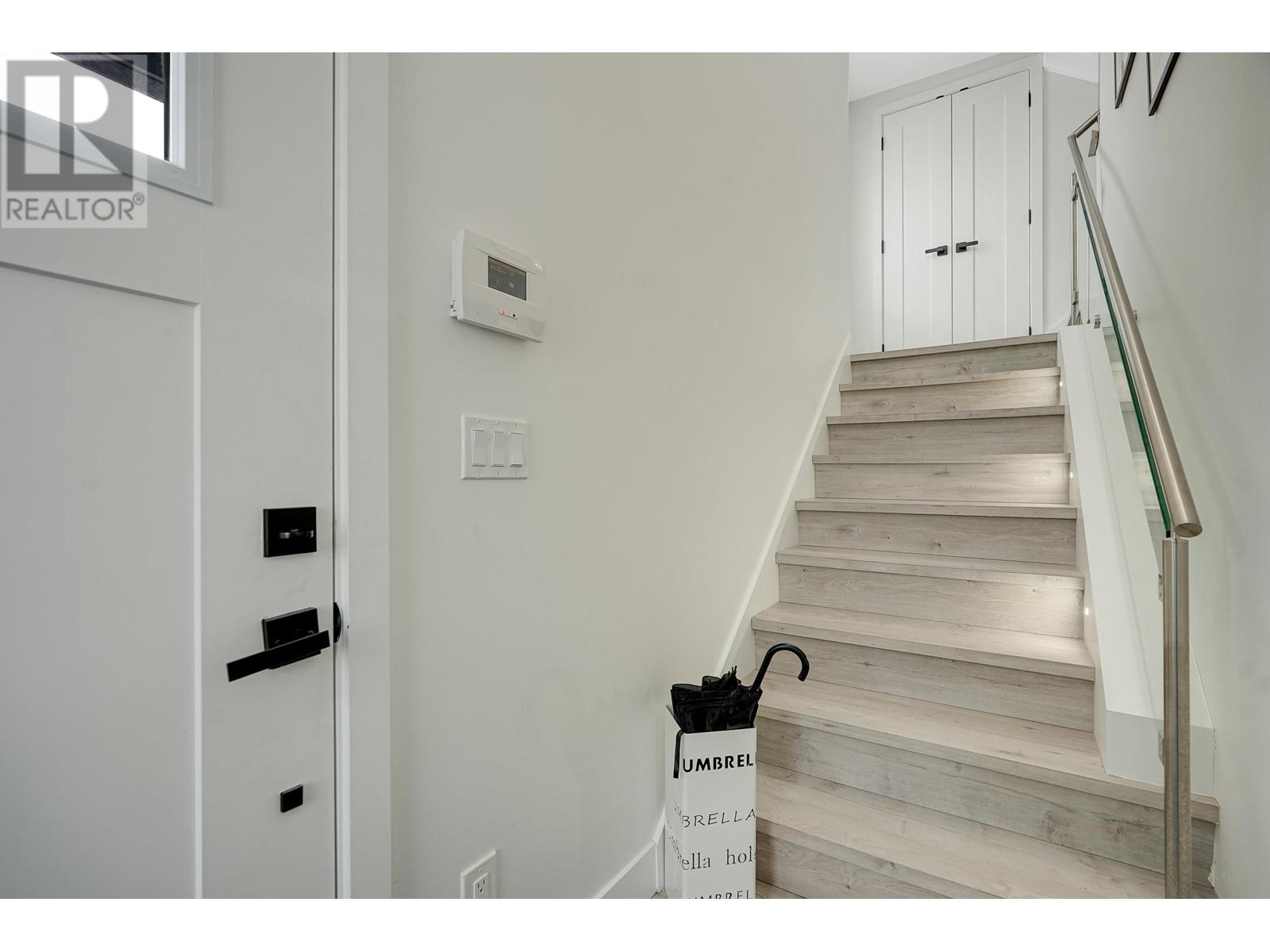 1 608 Ewen Avenue, New Westminster, British Columbia V5R 2S3 - Photo 32 - R2940503