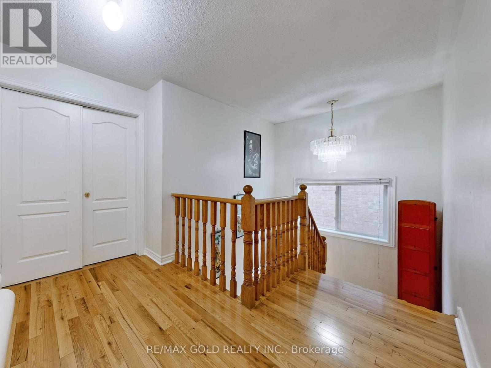64 Prue Court, Brampton, Ontario  L6P 1P8 - Photo 17 - W10341844