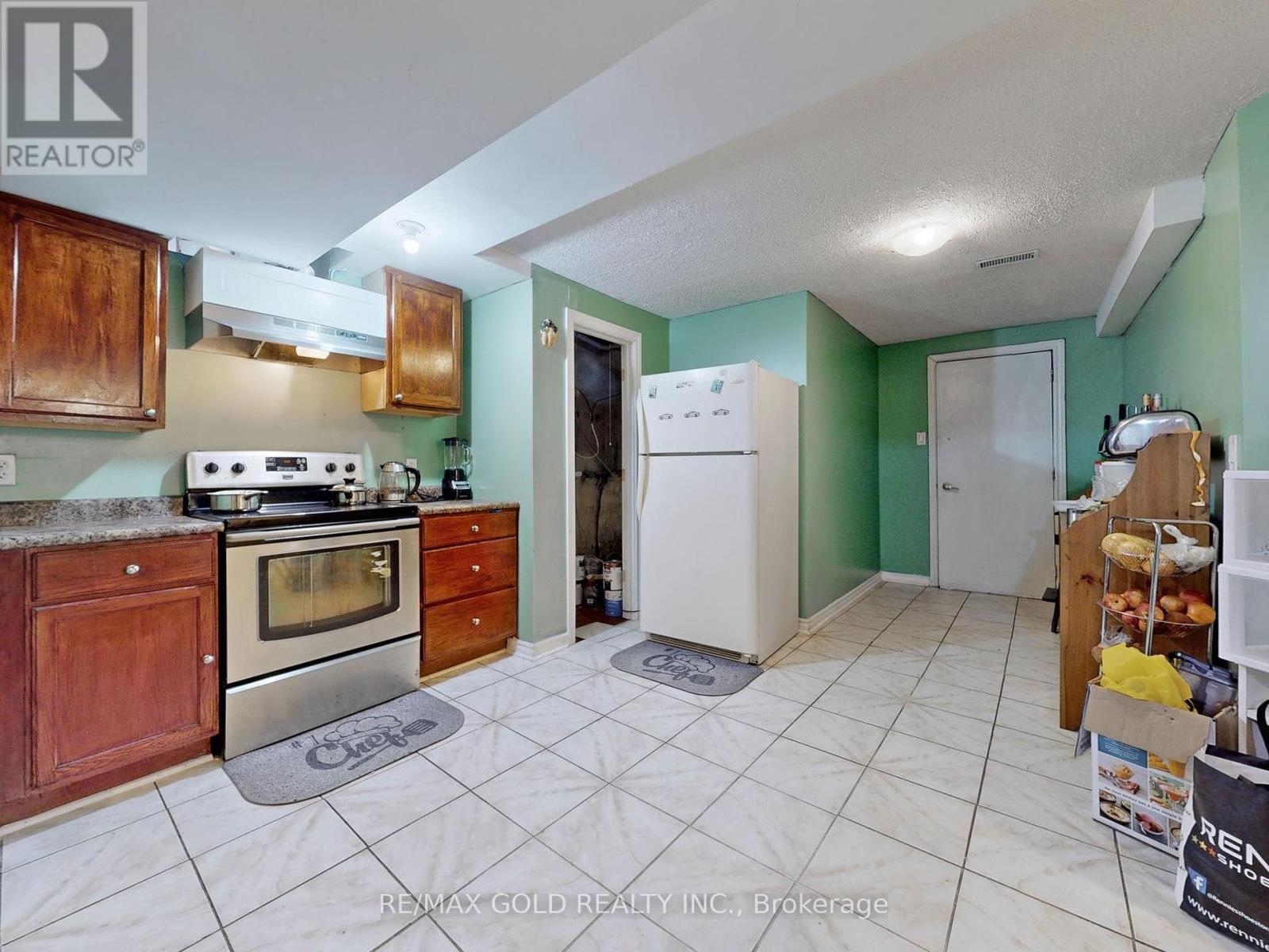 64 Prue Court, Brampton, Ontario  L6P 1P8 - Photo 31 - W10341844