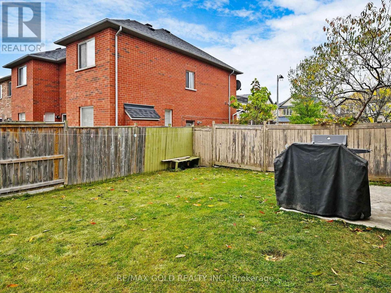 64 Prue Court, Brampton, Ontario  L6P 1P8 - Photo 38 - W10341844