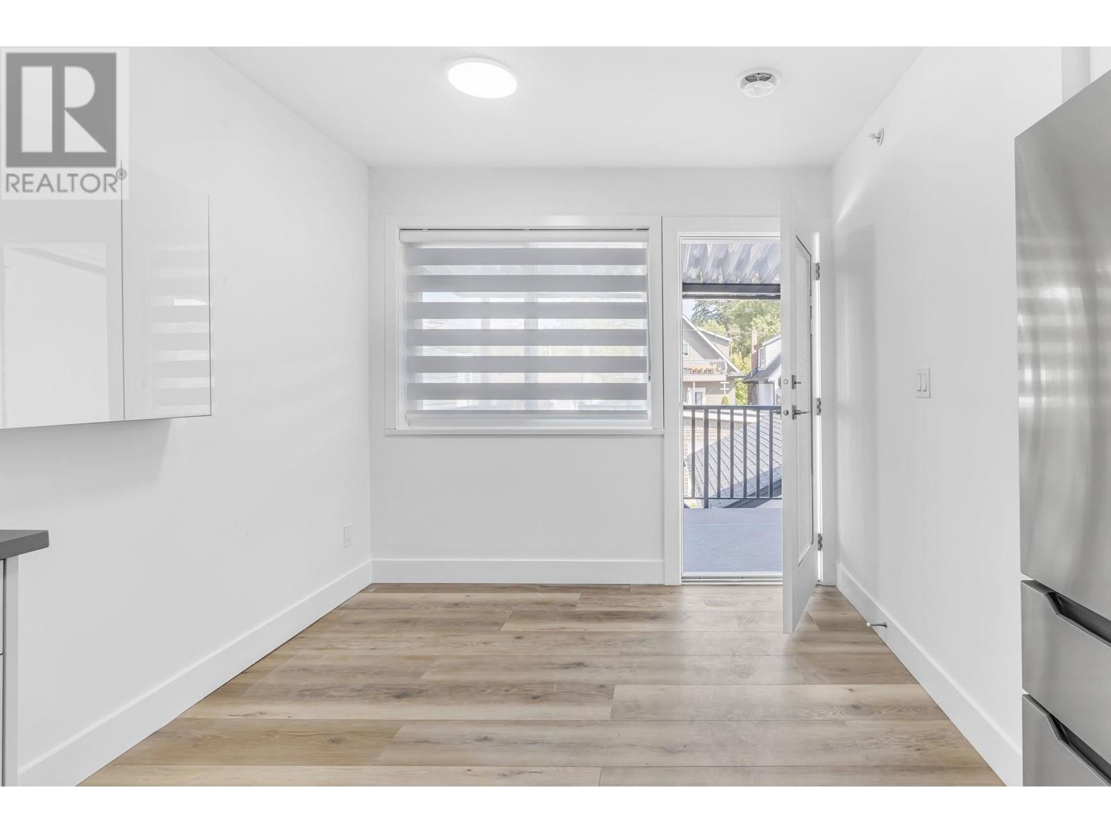 Listing Picture 35 of 40 : 3018 3020 KNIGHT STREET, Vancouver / 溫哥華 - 魯藝地產 Yvonne Lu Group - MLS Medallion Club Member