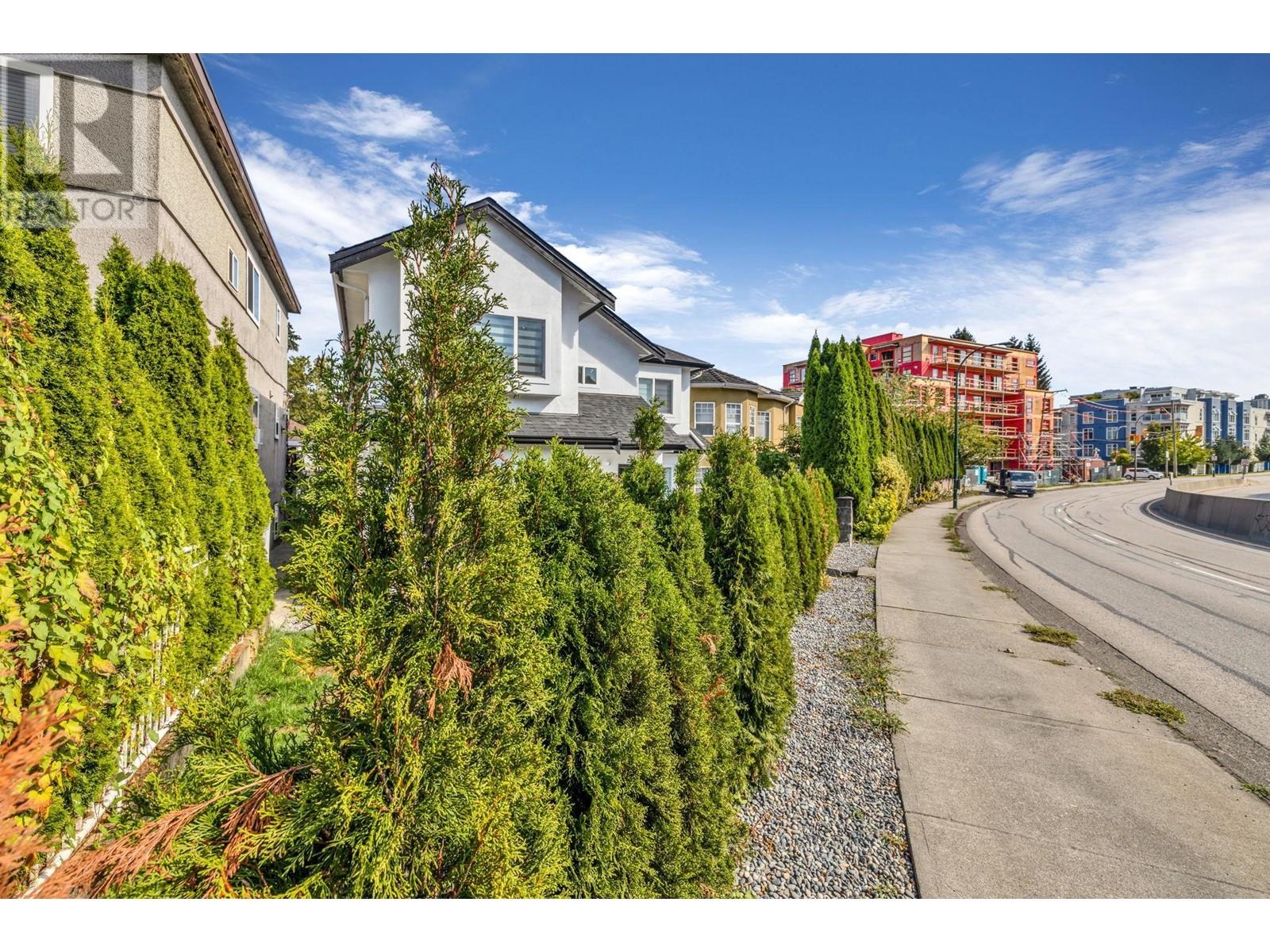 Listing Picture 40 of 40 : 3018 3020 KNIGHT STREET, Vancouver / 溫哥華 - 魯藝地產 Yvonne Lu Group - MLS Medallion Club Member