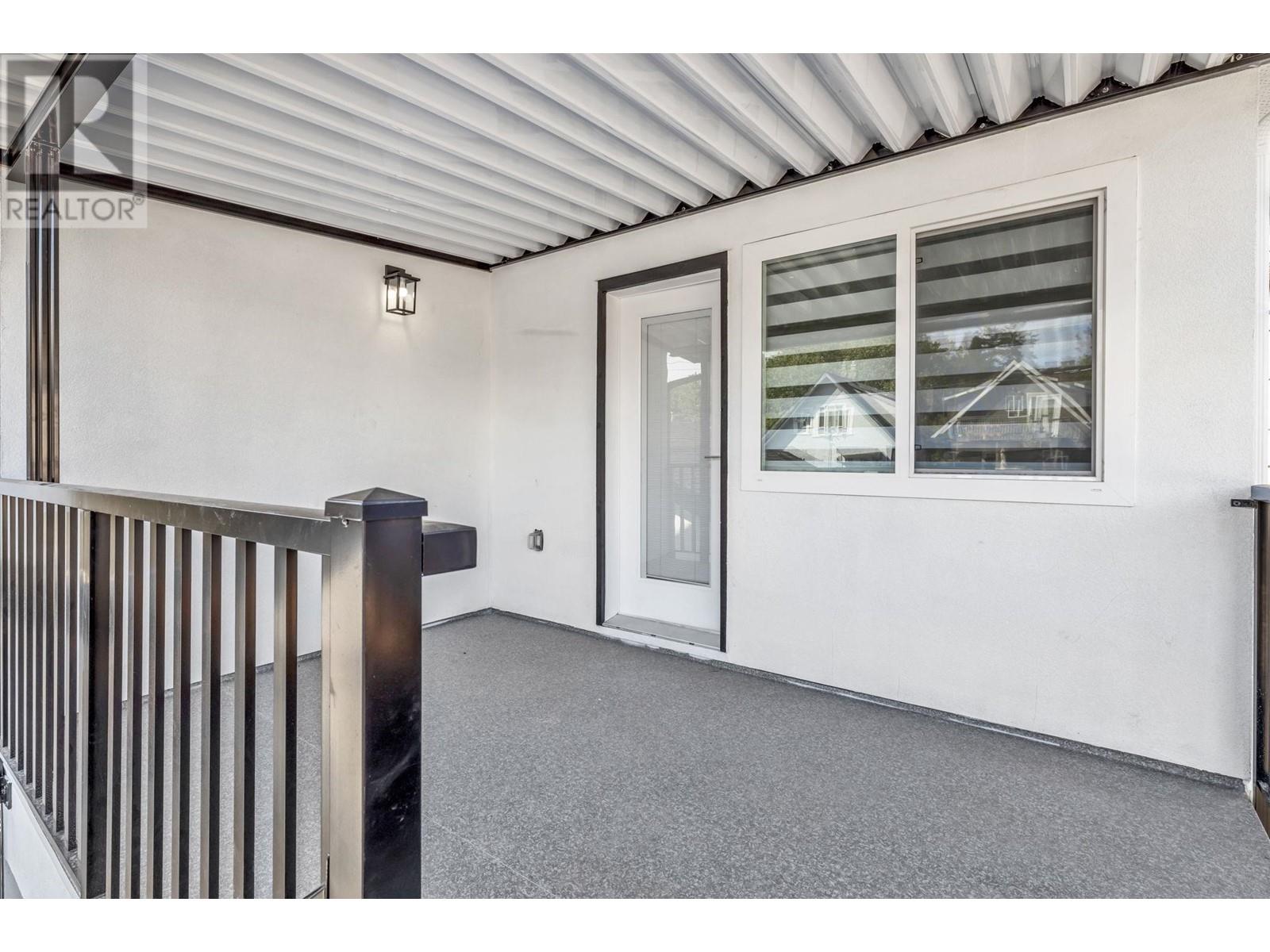 Listing Picture 37 of 40 : 3018 3020 KNIGHT STREET, Vancouver / 溫哥華 - 魯藝地產 Yvonne Lu Group - MLS Medallion Club Member