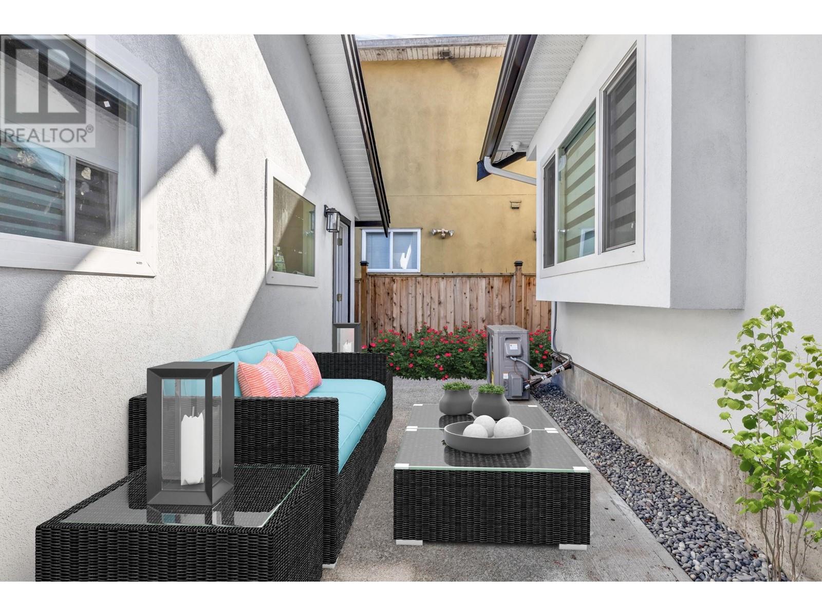 Listing Picture 38 of 40 : 3018 3020 KNIGHT STREET, Vancouver / 溫哥華 - 魯藝地產 Yvonne Lu Group - MLS Medallion Club Member