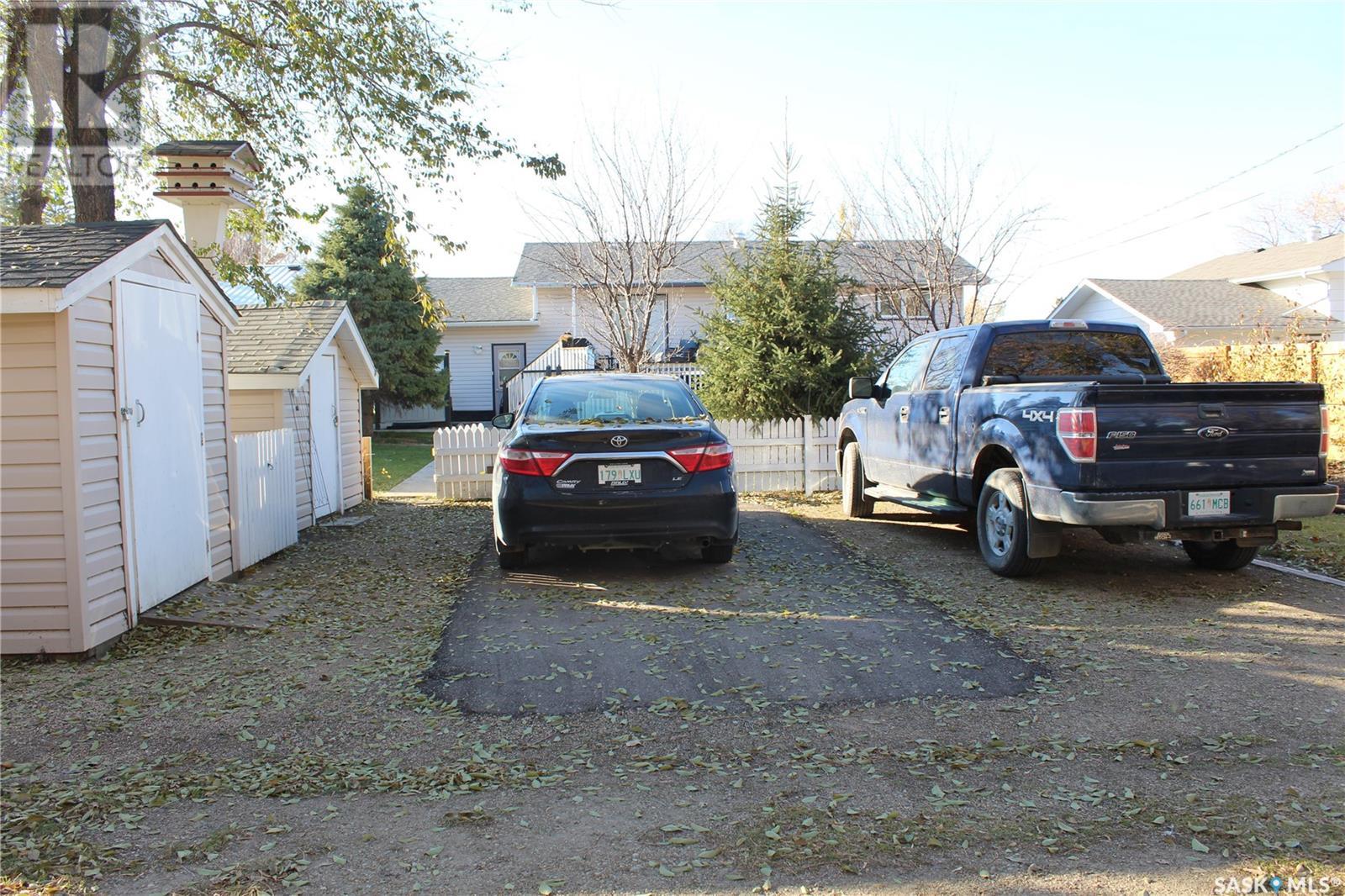 316 5th Avenue, Cudworth, Saskatchewan  S0K 1B0 - Photo 31 - SK986877