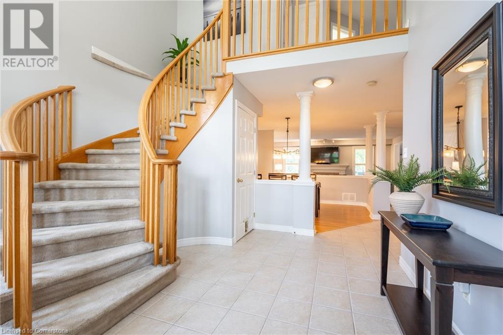 504 Geranium LaneBurlington, Ontario  L7T 4L5 - Photo 5 - XH4206348