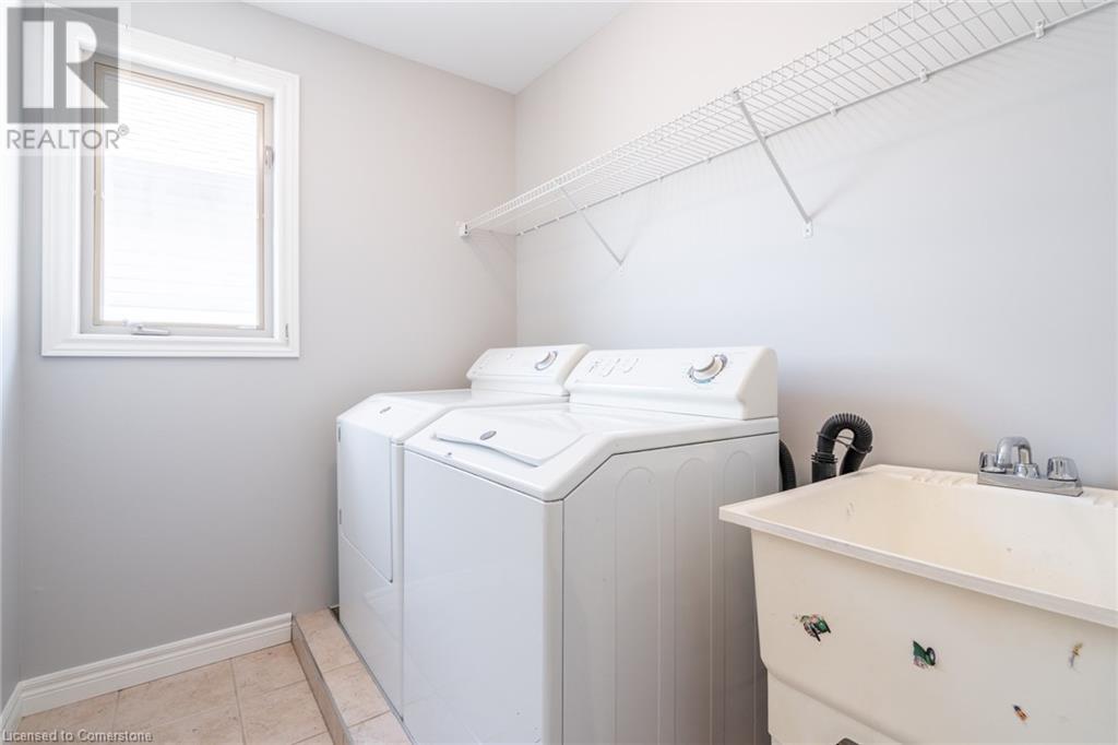 504 Geranium LaneBurlington, Ontario  L7T 4L5 - Photo 20 - XH4206348