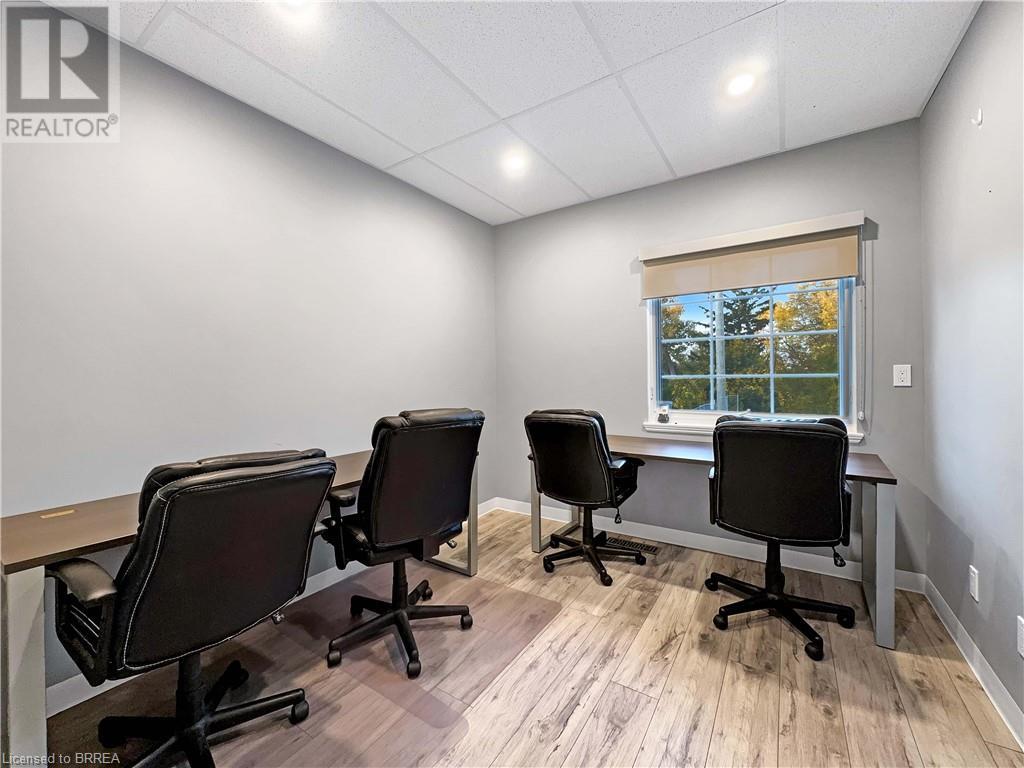 80 Brant Avenue, Brantford, Ontario  N3T 3H1 - Photo 9 - 40672468