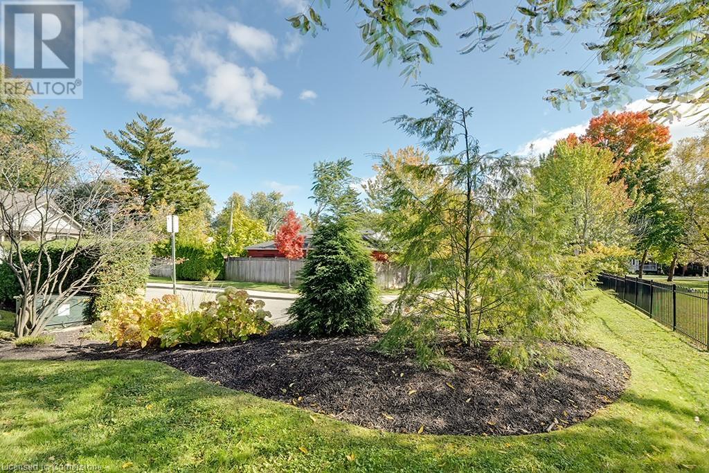 2141 Caroline Street Unit# 1, Burlington, Ontario  L7R 1L7 - Photo 34 - 40663218