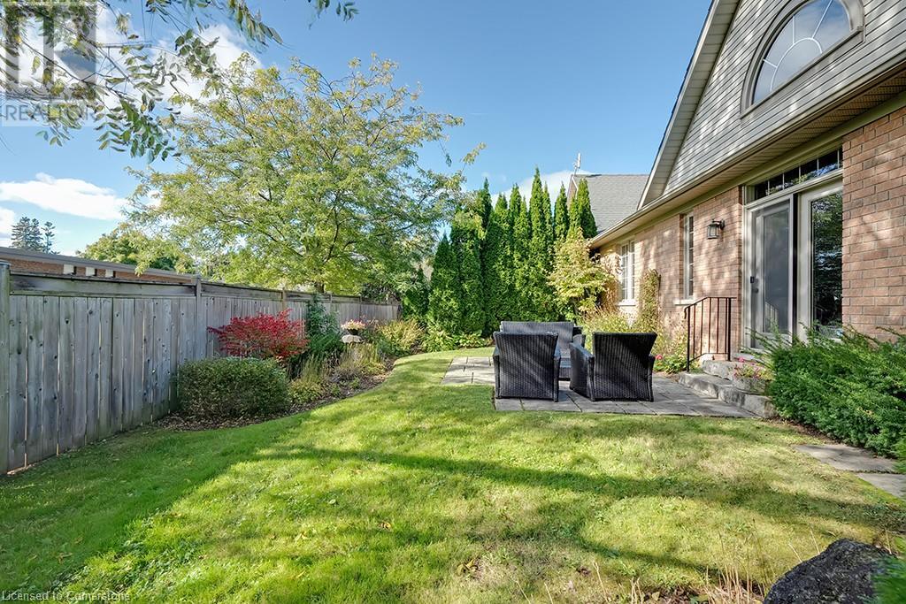 2141 Caroline Street Unit# 1, Burlington, Ontario  L7R 1L7 - Photo 35 - 40663218