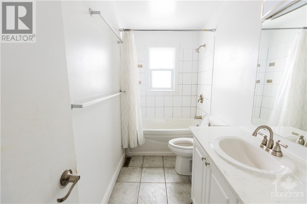 403 Peach Tree LaneOttawa, Ontario  K1K 2R7 - Photo 14 - X10418773