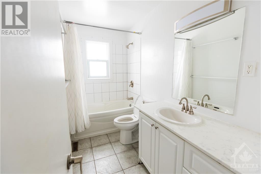 403 Peach Tree LaneOttawa, Ontario  K1K 2R7 - Photo 15 - X10418773