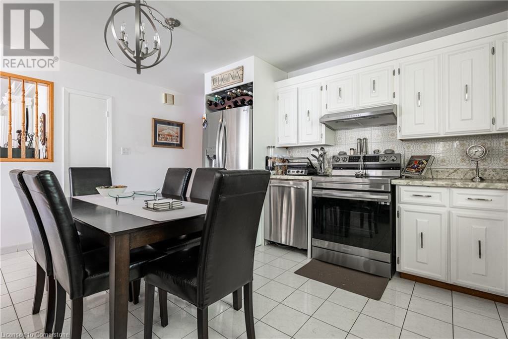 5347 Elm Street, Niagara Falls, Ontario  L2E 2V5 - Photo 11 - 40672086