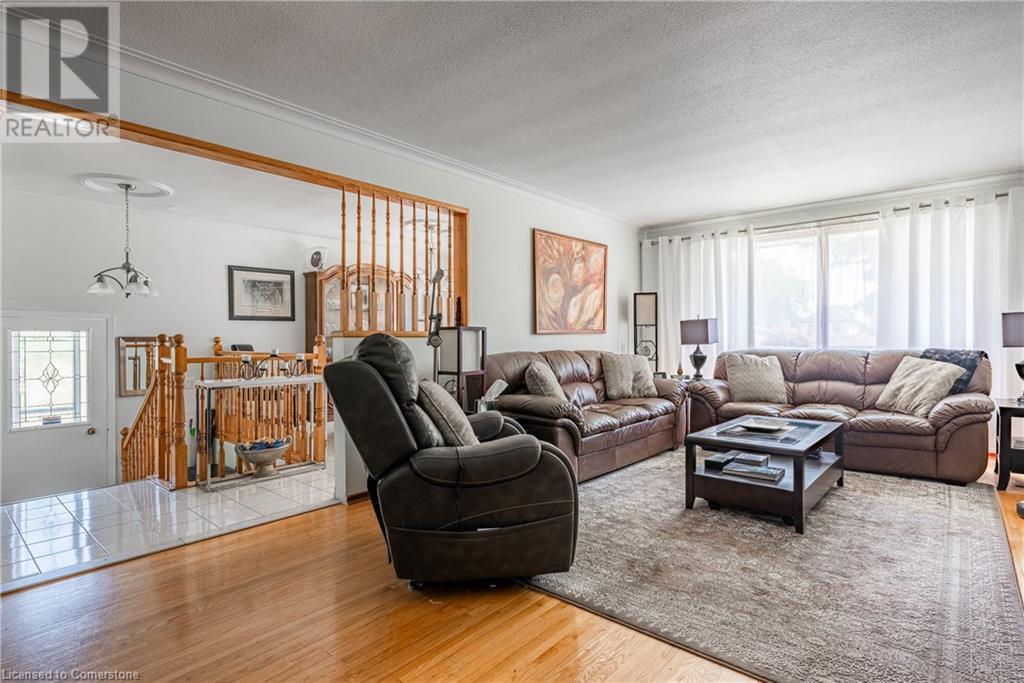 5347 Elm Street, Niagara Falls, Ontario  L2E 2V5 - Photo 15 - 40672086