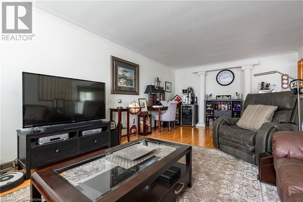 5347 Elm Street, Niagara Falls, Ontario  L2E 2V5 - Photo 18 - 40672086