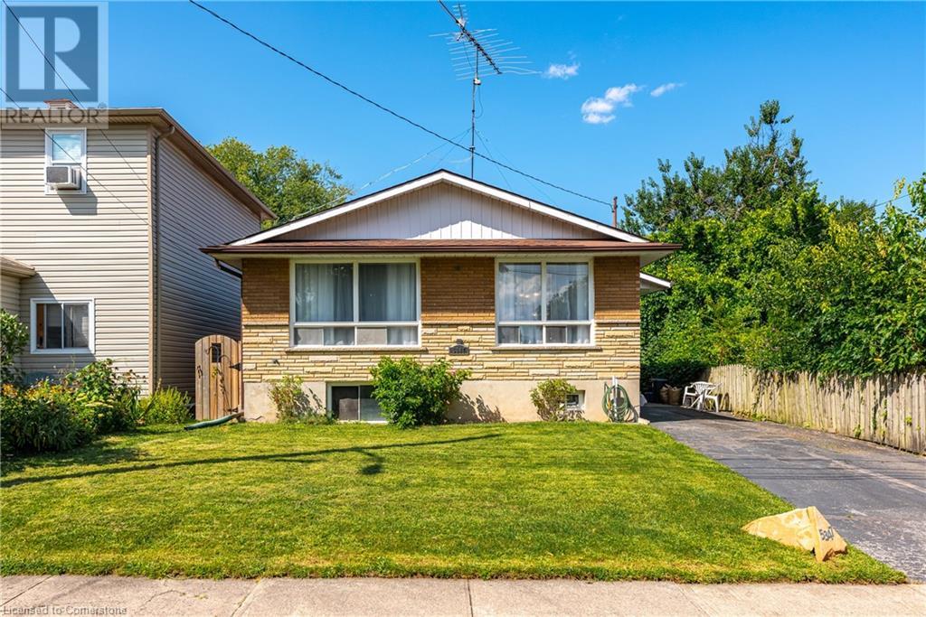 5347 Elm Street, Niagara Falls, Ontario  L2E 2V5 - Photo 2 - 40672086