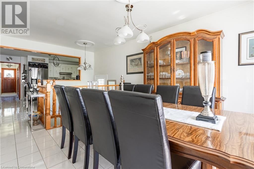 5347 Elm Street, Niagara Falls, Ontario  L2E 2V5 - Photo 5 - 40672086