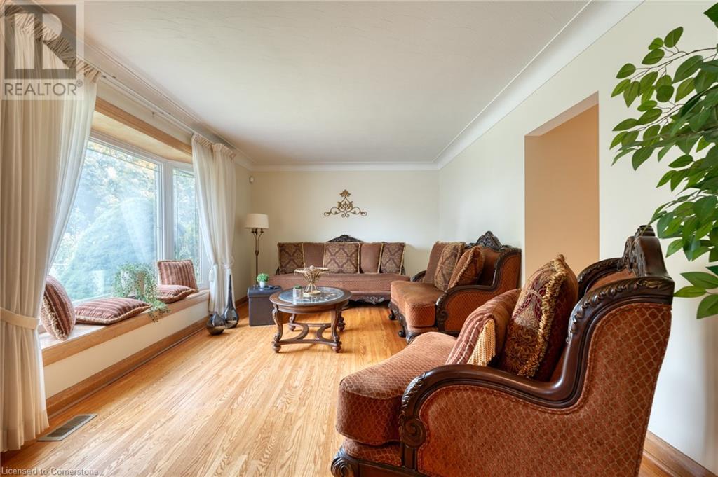 182 West 23rd Street, Hamilton, Ontario  L9C 4V9 - Photo 2 - 40672494