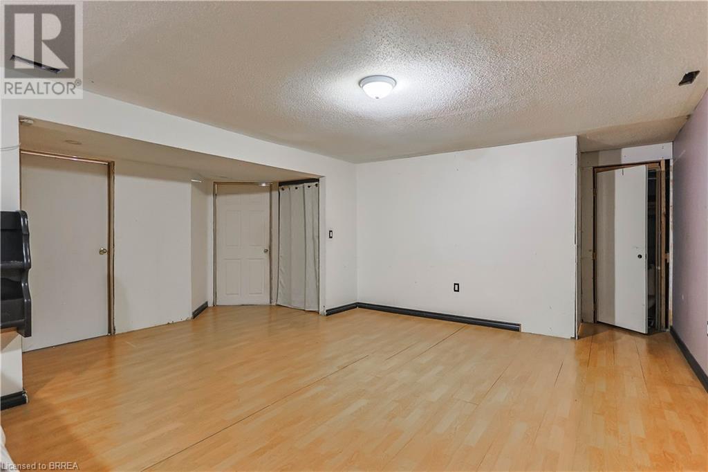 249/251 Cockshutt Road, Brantford, Ontario  N3T 5L6 - Photo 46 - 40669049