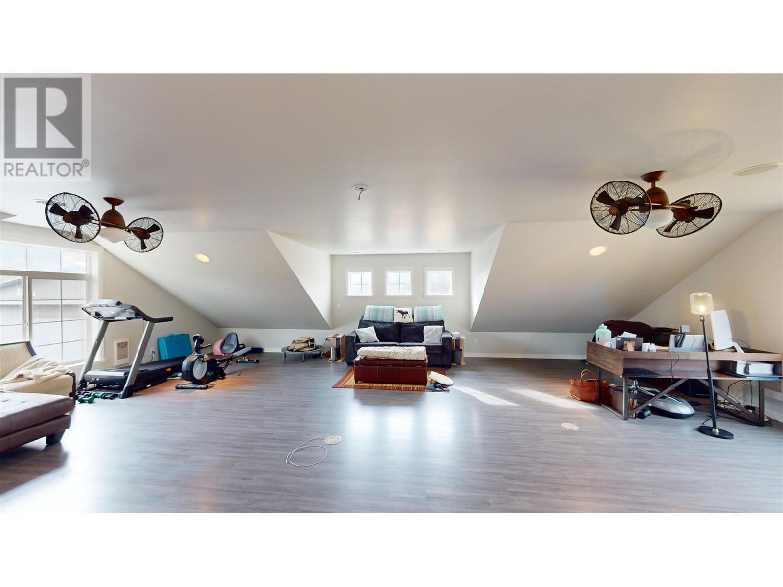 5533 Twin Lakes Road, Cranbrook, British Columbia  V1C 6X1 - Photo 15 - 10327471