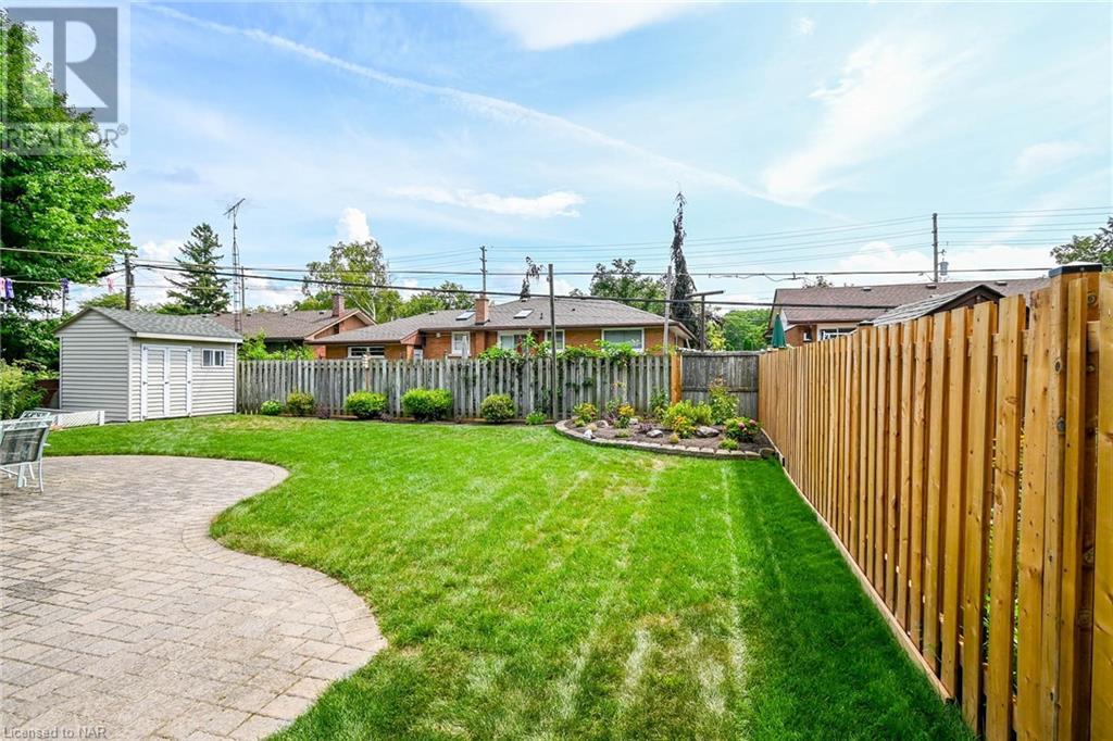 32 Wakelin Terrace, St. Catharines, Ontario  L2M 4K5 - Photo 37 - 40624394