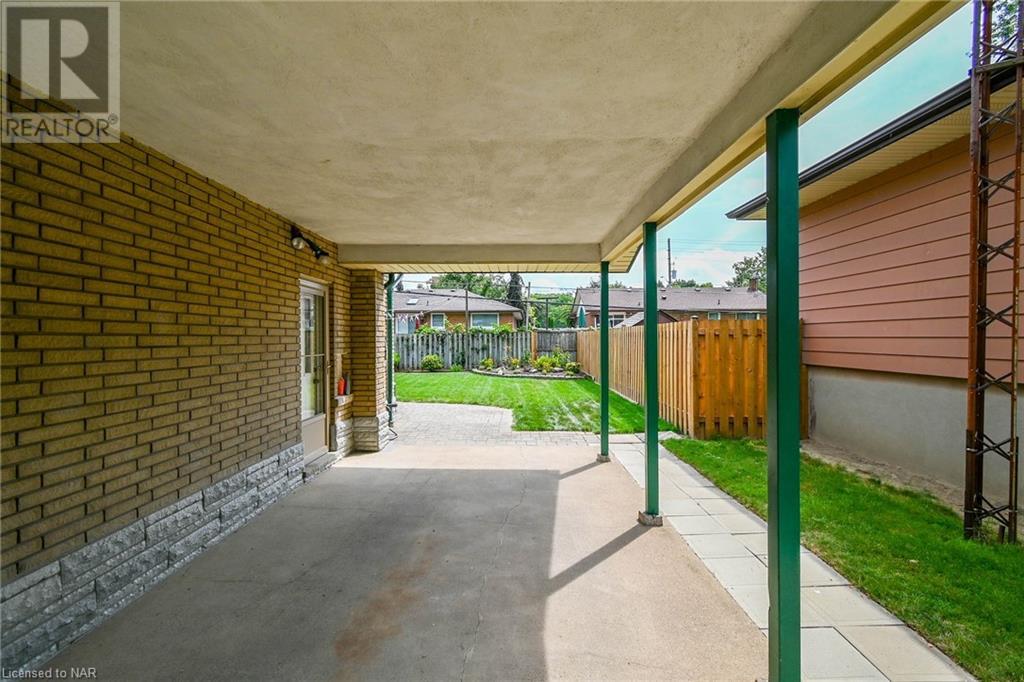 32 Wakelin Terrace, St. Catharines, Ontario  L2M 4K5 - Photo 36 - 40624394