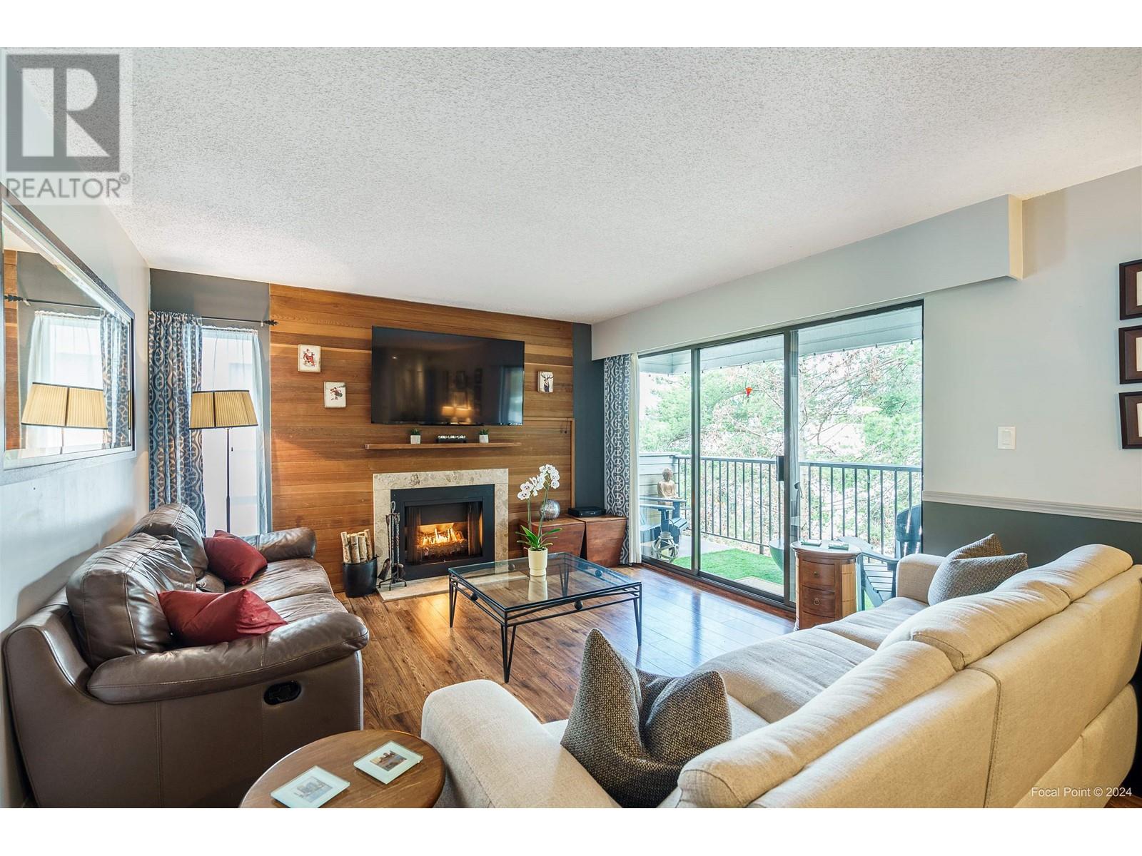 401 1717 Haro Street, Vancouver, British Columbia  V6G 1H1 - Photo 1 - R2941090