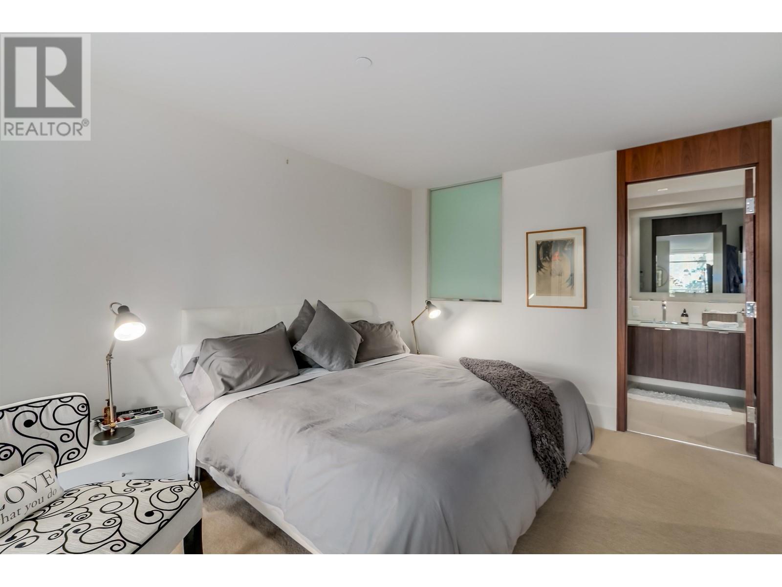 Listing Picture 14 of 28 : 303 1560 HOMER MEWS, Vancouver / 溫哥華 - 魯藝地產 Yvonne Lu Group - MLS Medallion Club Member