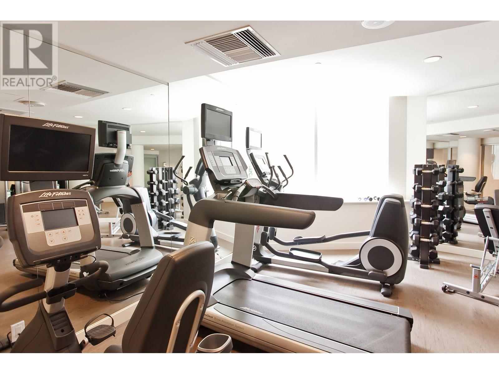 Listing Picture 24 of 28 : 303 1560 HOMER MEWS, Vancouver / 溫哥華 - 魯藝地產 Yvonne Lu Group - MLS Medallion Club Member