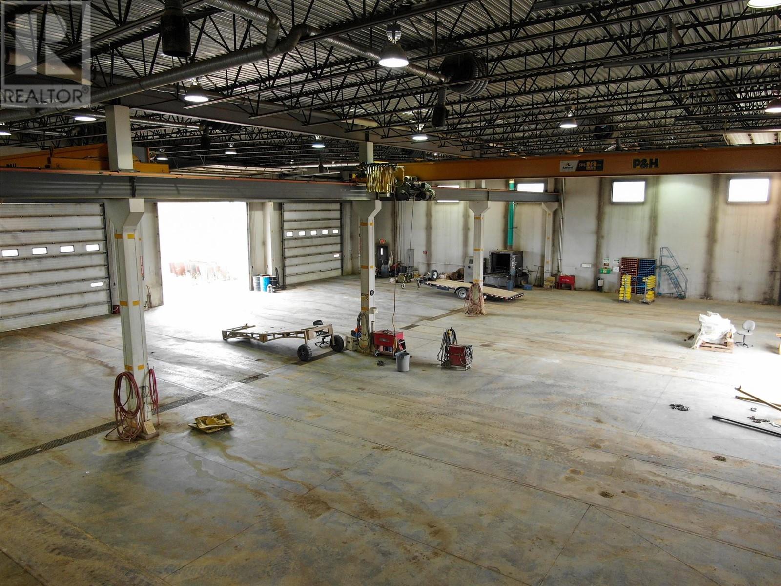 9690 223 Road, Dawson Creek, British Columbia V1G 0C3 - Photo 2 - 10326426