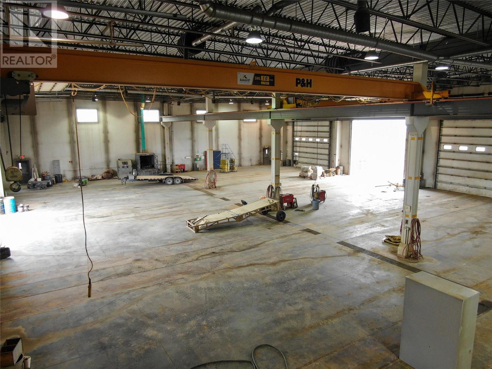 9690 223 Road, Dawson Creek, British Columbia V1G 0C3 - Photo 5 - 10326426