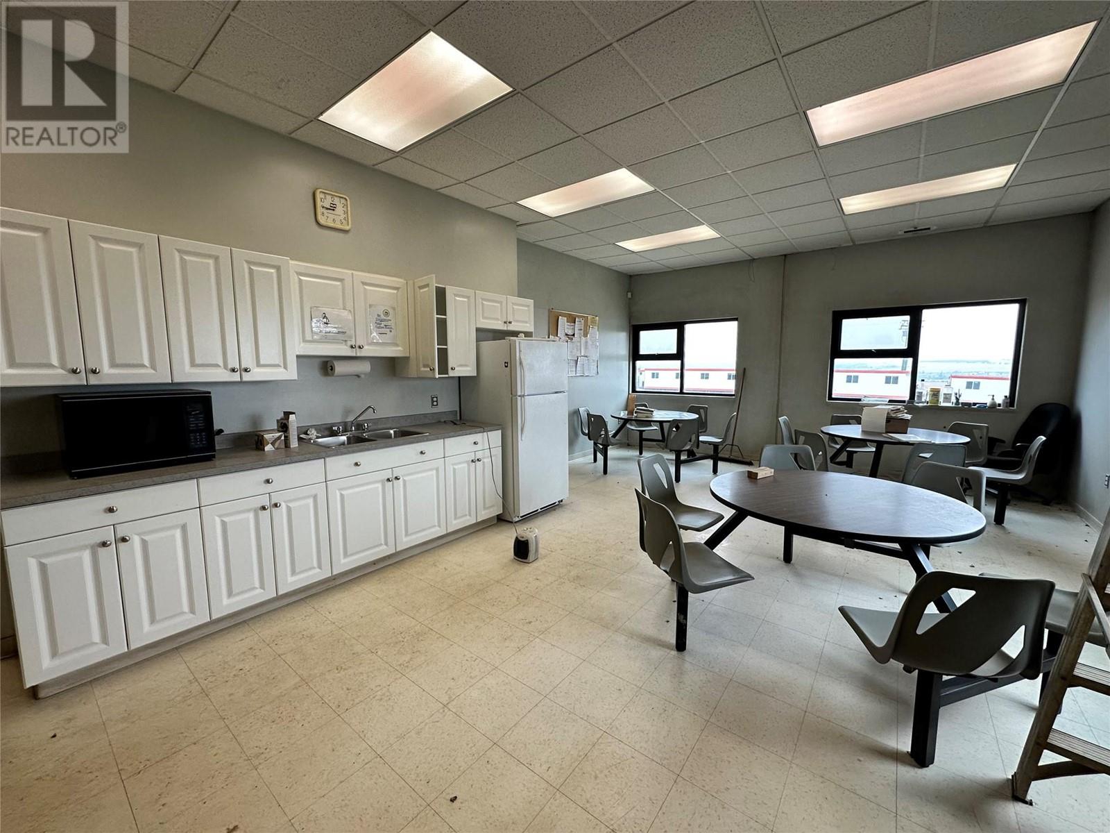 9690 223 Road, Dawson Creek, British Columbia V1G 0C3 - Photo 40 - 10326426